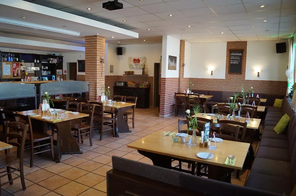 *** Affittacamere Akazienhof Hotel & Brauhaus Colonia Germania